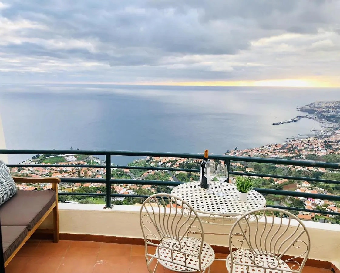 Flh Funchal Ocean View With Pool Apartment 0*, Funchal (Madeira)